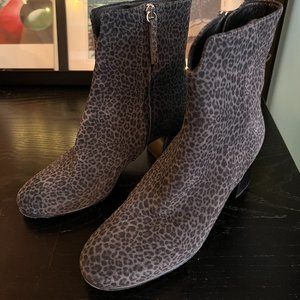 Elegant and fun - like you! M. Gemi Gray Leopard Print Booties